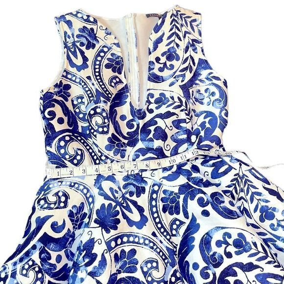 Issue New York Women’s Formal Hi Low Dress, Size L, EUC - Picture 7 of 9